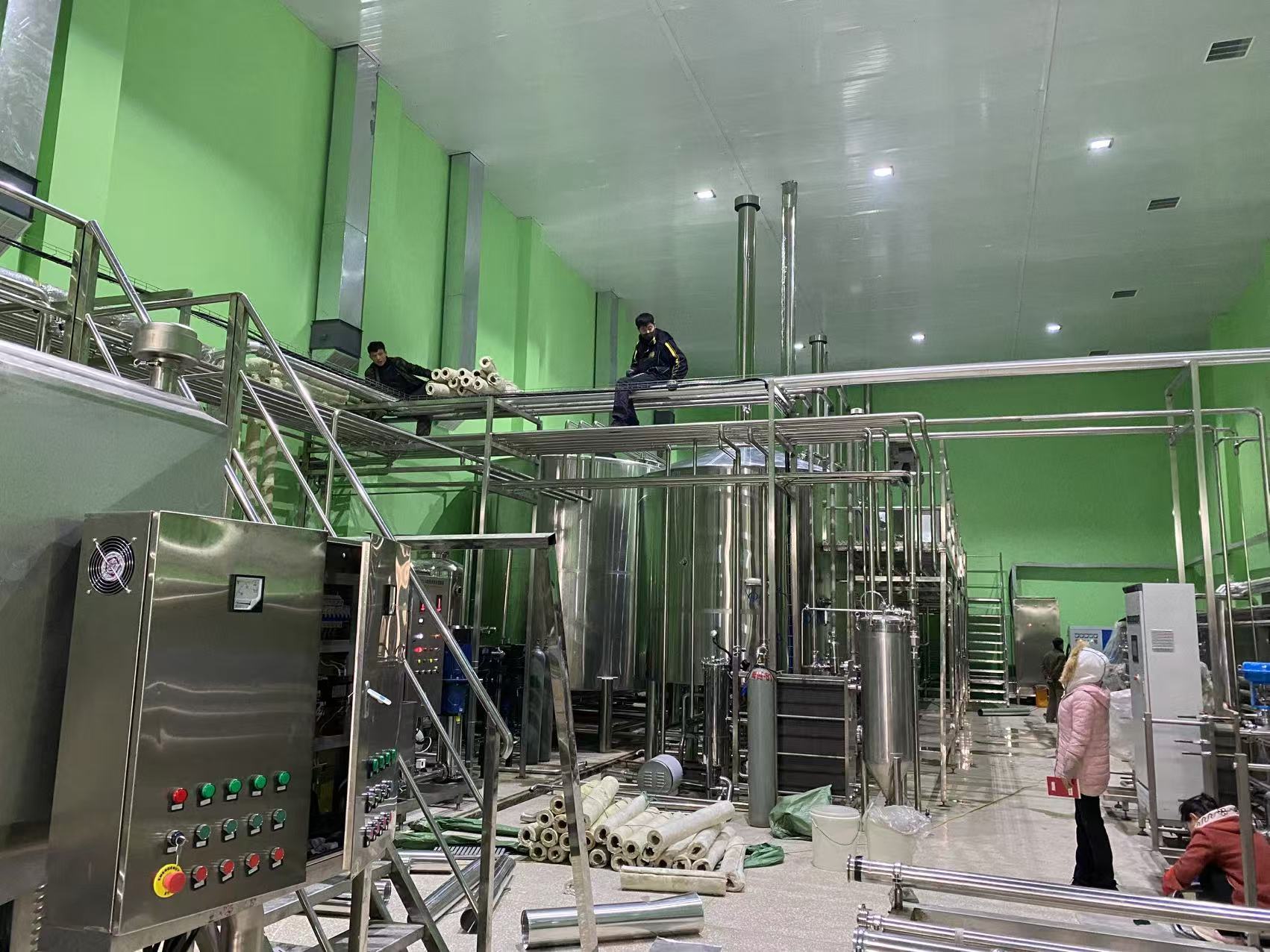 巢湖精酿啤酒设备厂—精酿啤酒设备制造：传承工艺与创新科技的交融